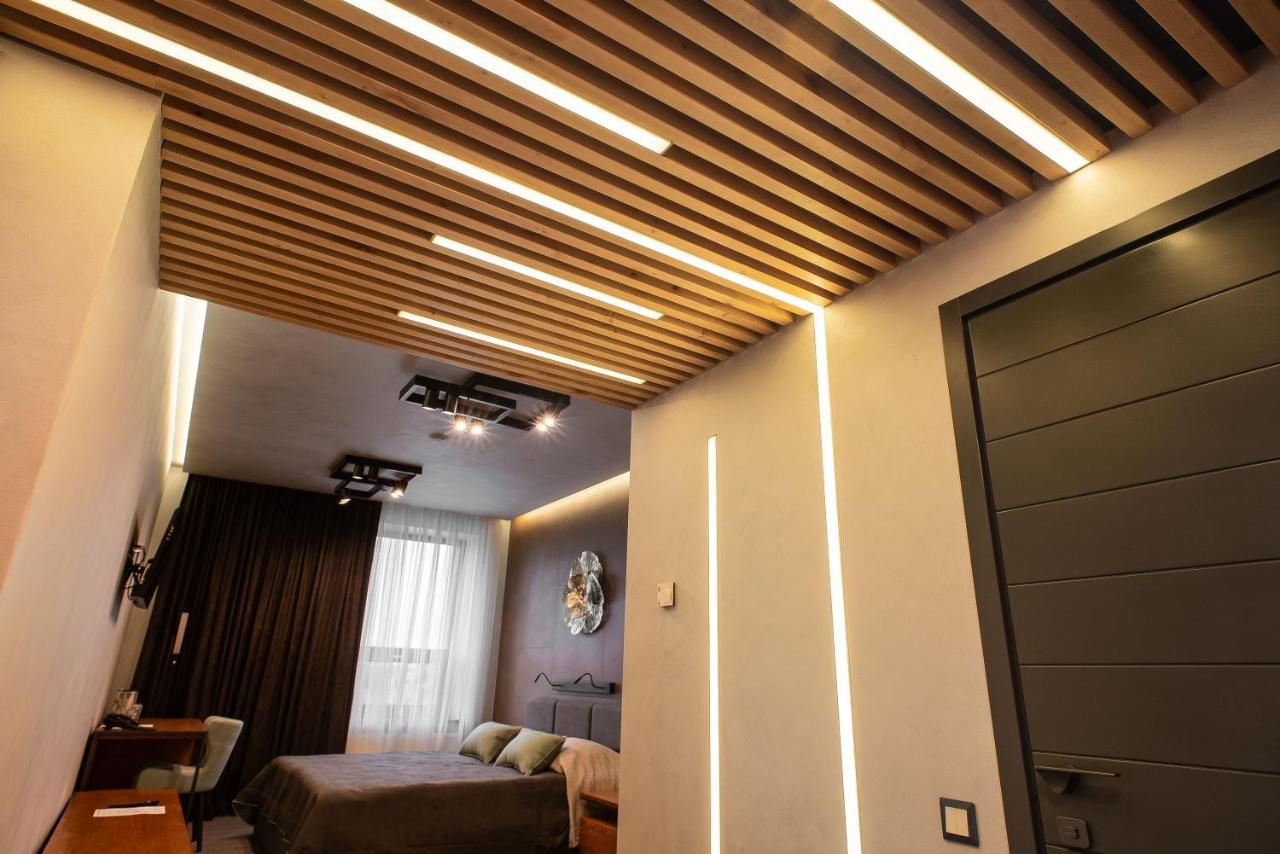 Mojo Boutique Hotel Lutsʼk Zewnętrze zdjęcie