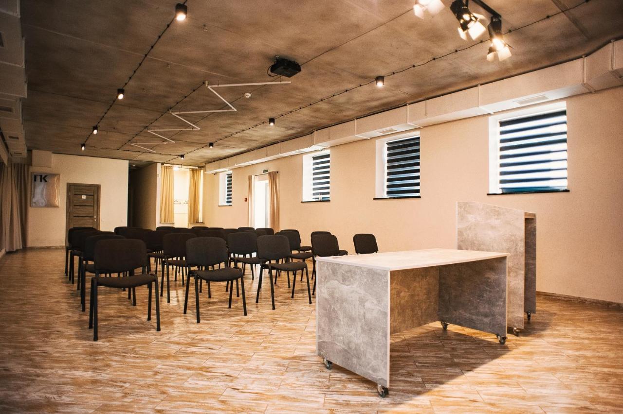 Mojo Boutique Hotel Lutsʼk Zewnętrze zdjęcie
