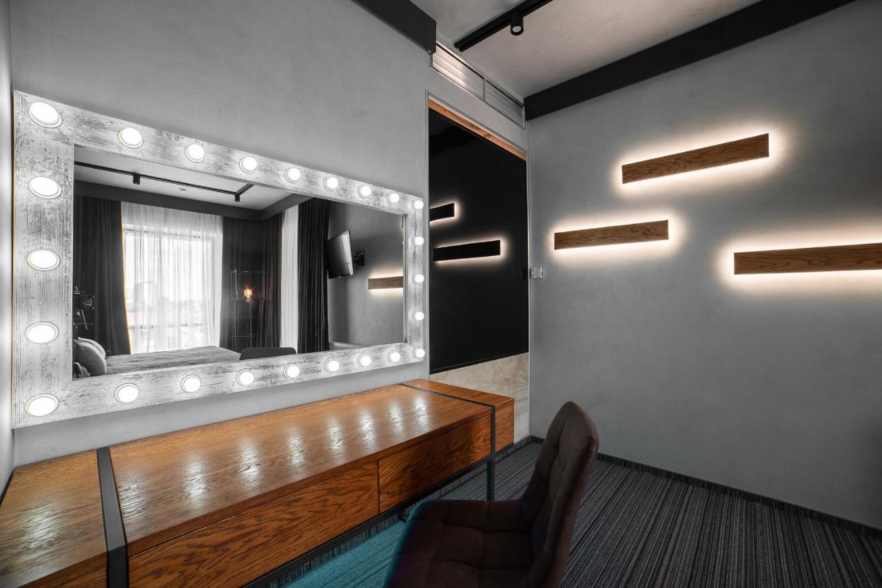 Mojo Boutique Hotel Lutsʼk Zewnętrze zdjęcie
