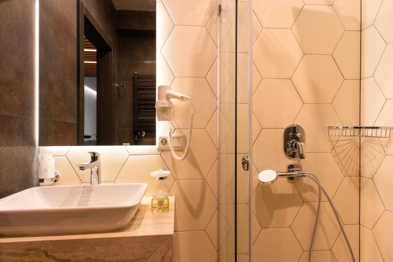 Mojo Boutique Hotel Lutsʼk Zewnętrze zdjęcie