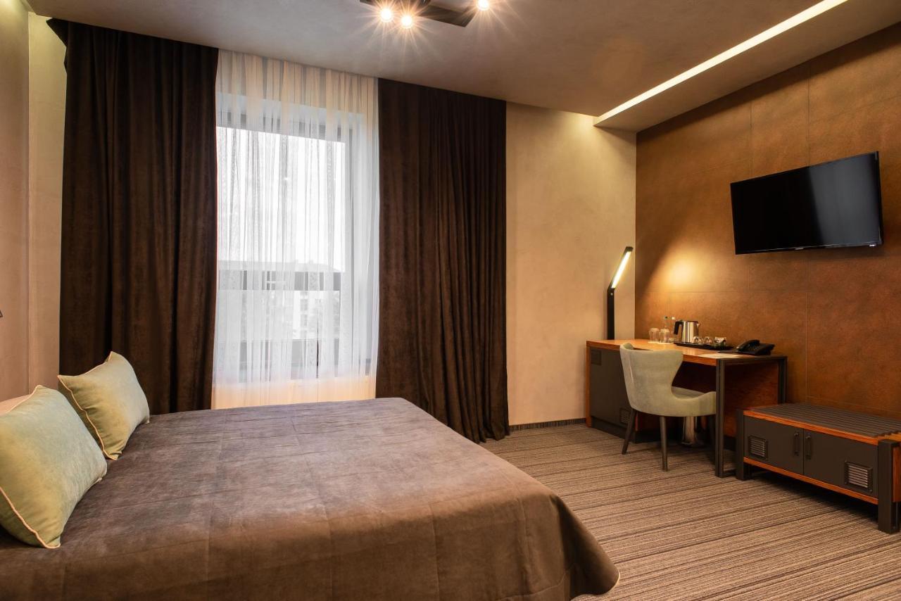 Mojo Boutique Hotel Lutsʼk Zewnętrze zdjęcie