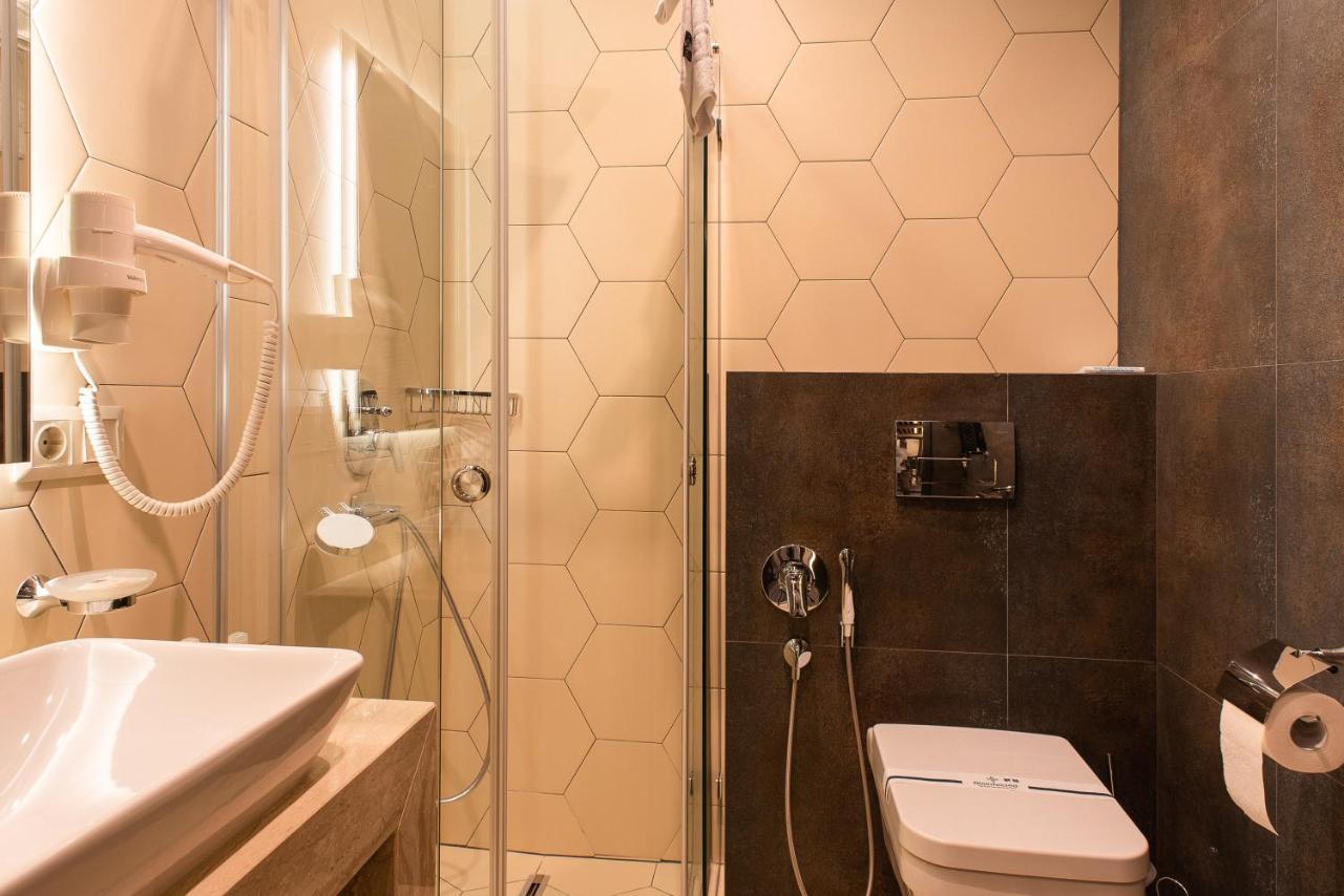 Mojo Boutique Hotel Lutsʼk Zewnętrze zdjęcie
